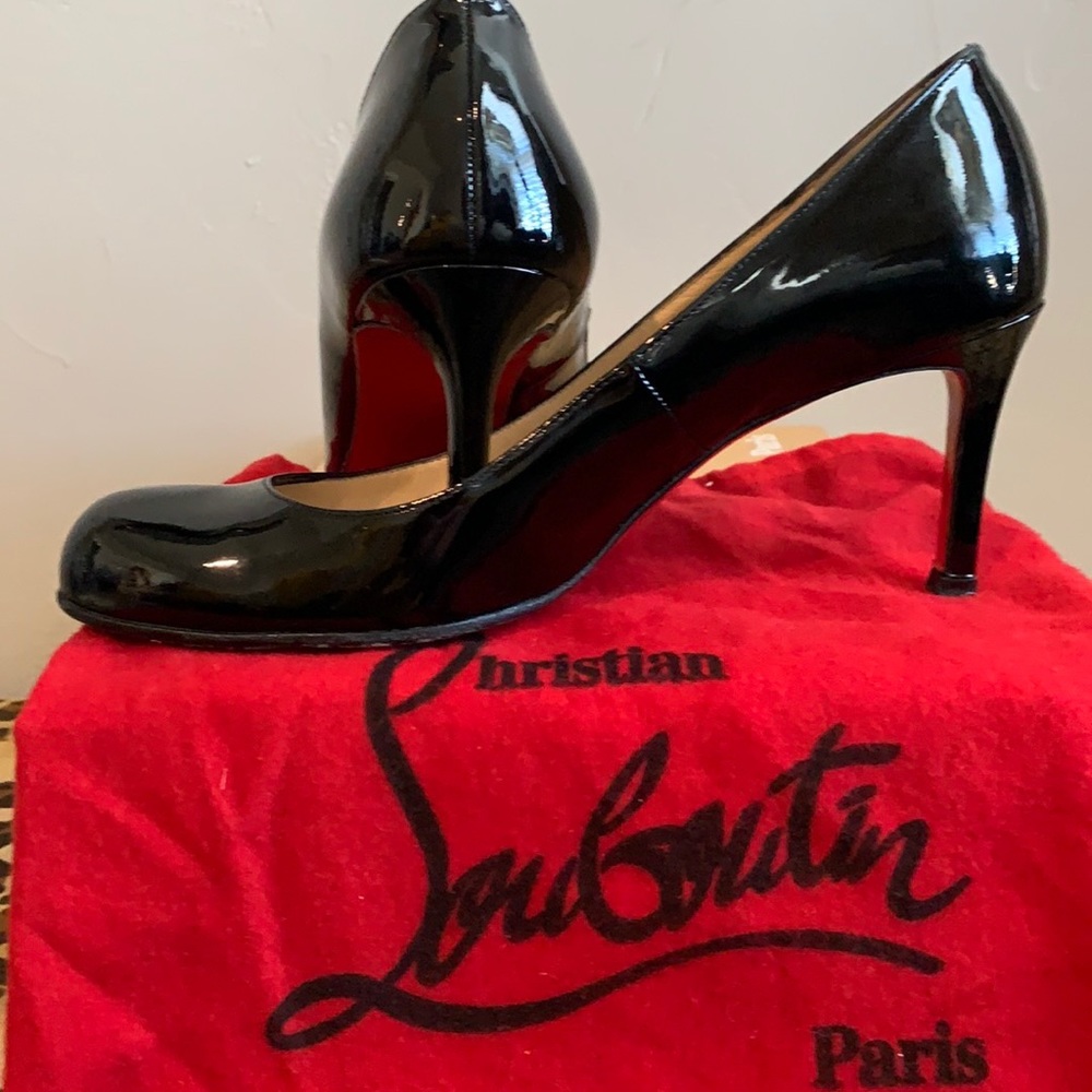 Christian Louboutin pumps size 6